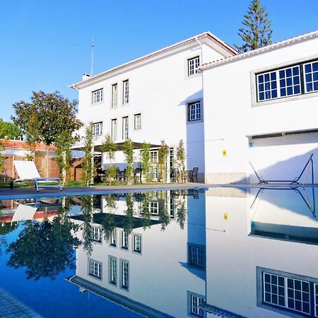 Art 4 You Carcavelos Suites Esterno foto