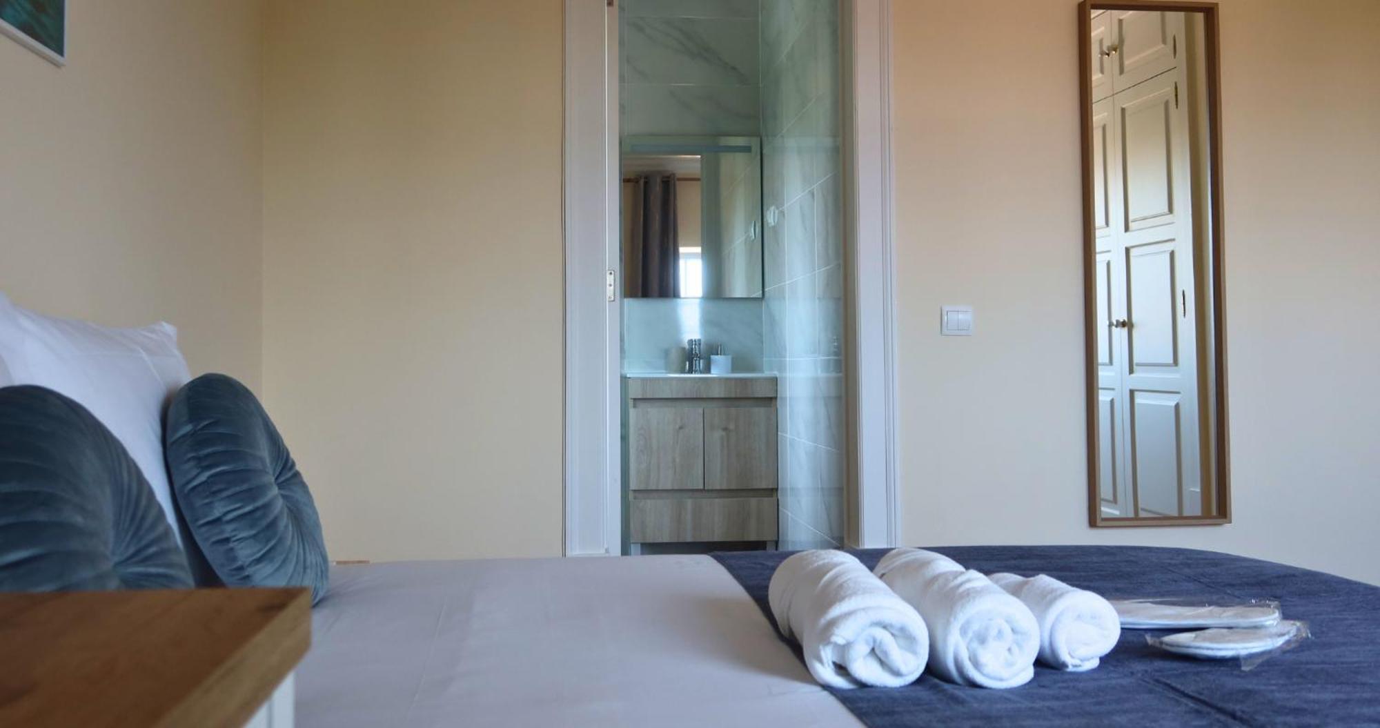 Art 4 You Carcavelos Suites Esterno foto