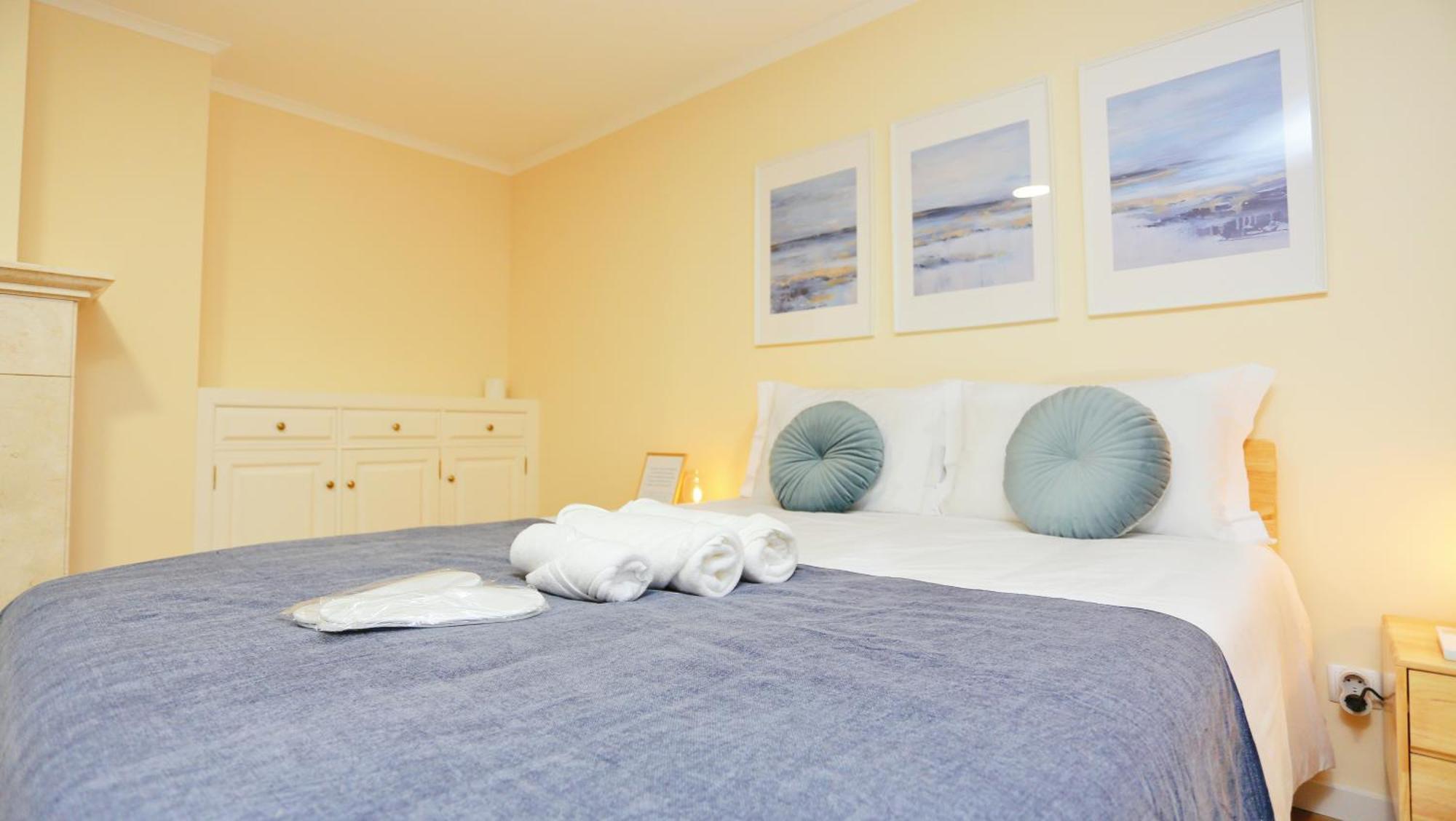 Art 4 You Carcavelos Suites Esterno foto